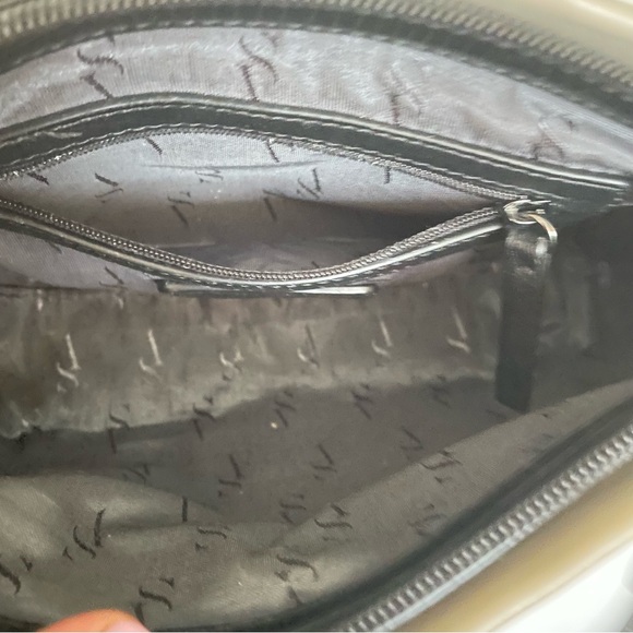 Simply Vera Crossbody Purse Sachel Bag Taupe & Black - Picture 5 of 8